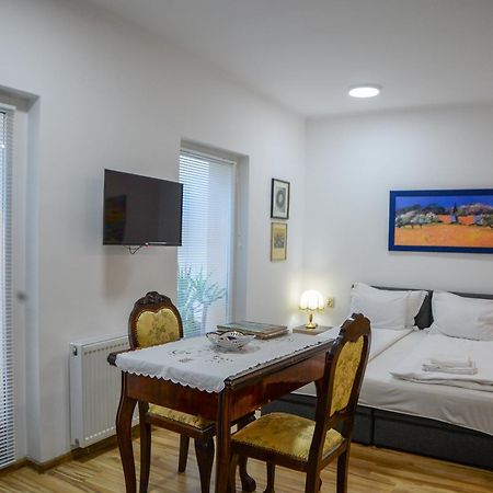 Apartman Centar Sremski Karlovci Esterno foto